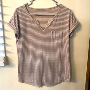 Old Navy neutral stripped v-neck  t-shirt; size Small
